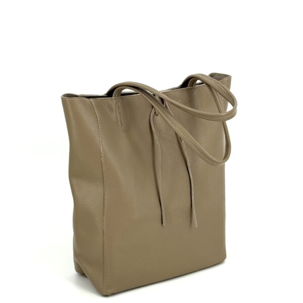 Kožená kabelka/vak z brúsenej kože Marliana