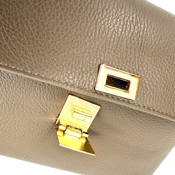 Kožená kabelka Mondia